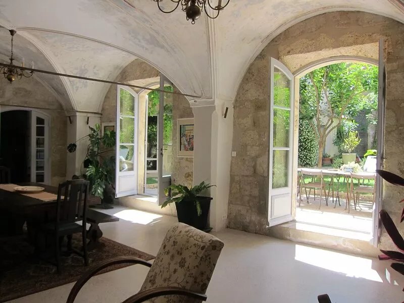 LUXURY APARTMENT (4-6 PEOPLE) IN A 17TH CENTURY RESIDENCE