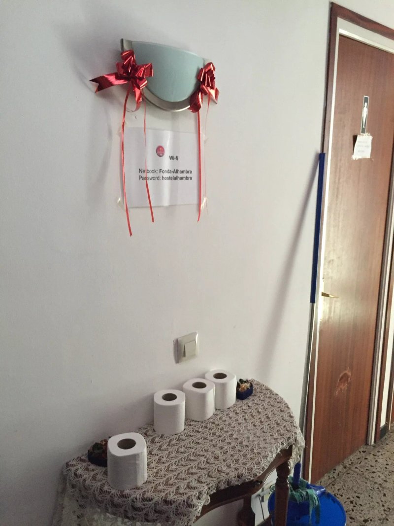 Hostal Alhambra