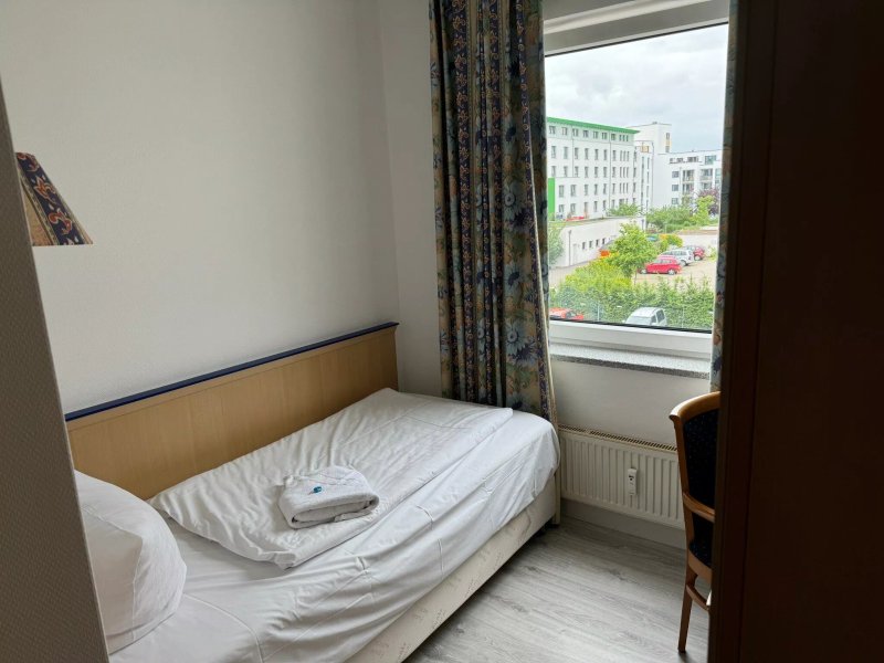 Hotel NEAR BY