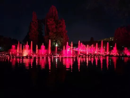Fantanile Arteziene Din Parcul Ior