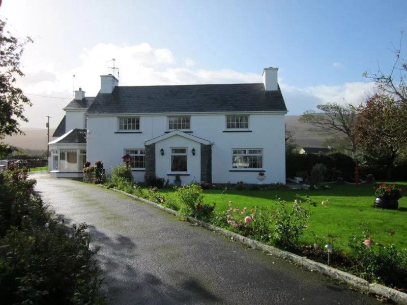 Bleach Farmhouse Bed and Breakfast