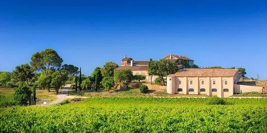 Chateau La Tour De L'eveque