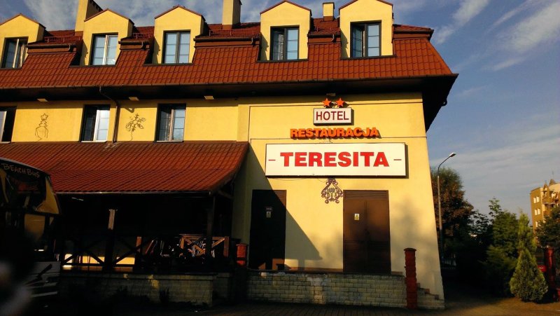 Teresita Hotel & Restaurant