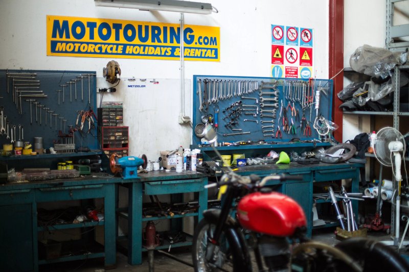 Mototouring - Bike Rentals