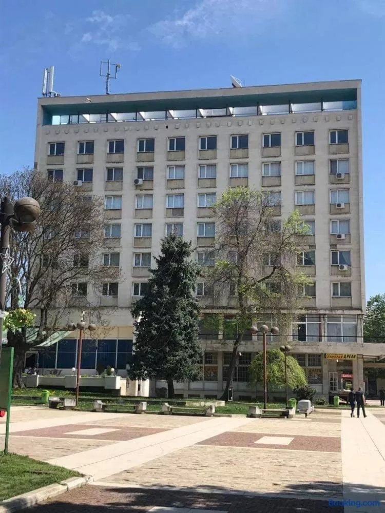 Khotelski Kompleks Rodina