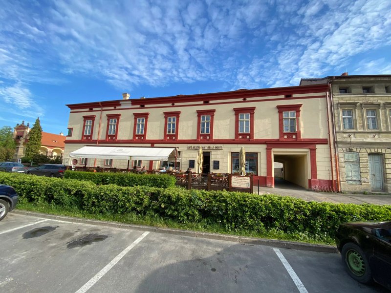 Cafe della porta