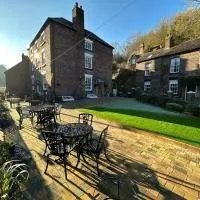 Viaduct Guesthouse