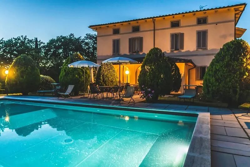 Villa in Castiglione Del Lago with 7 bedrooms sleeps 16