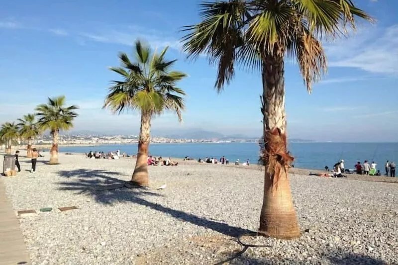 Large, sunny, quiet 3-room apartment at Rives du Loup