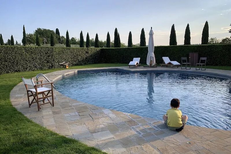 Luxurious farmhouse with two high design lodgings. Epic spot, 30 min to Florence