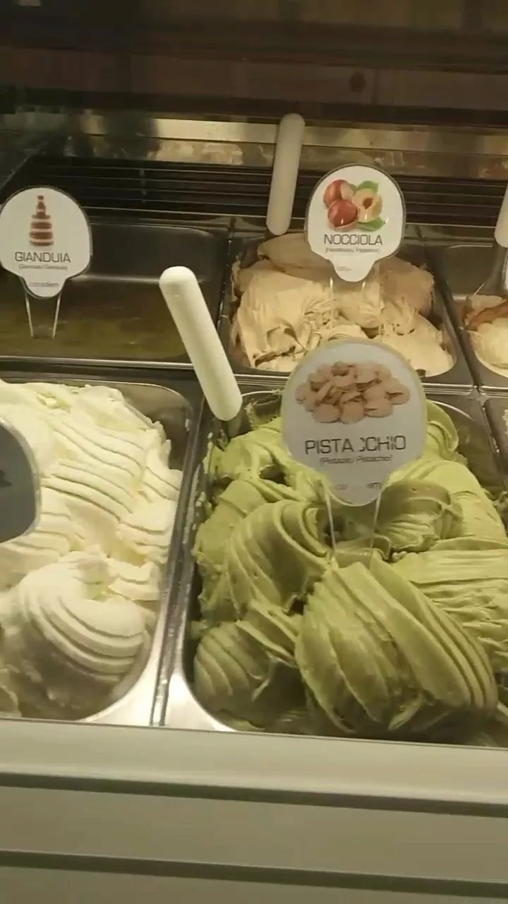 IO & Te Gelateria E Caffe