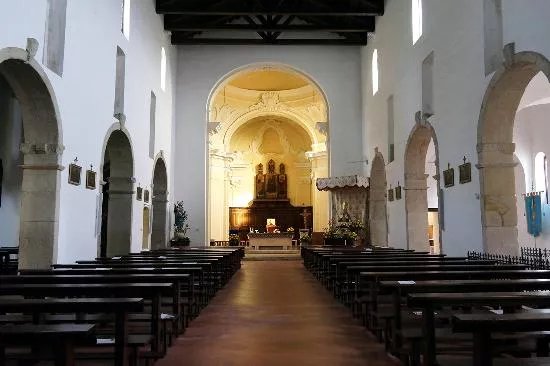 Basilica Pontificia Santa Maria de Gulia