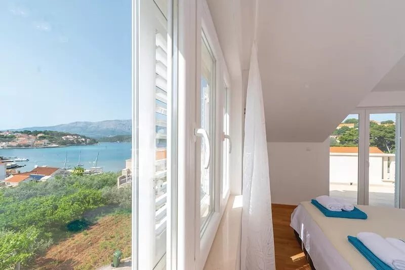 Stunning apartment in Lumbarda with WiFi