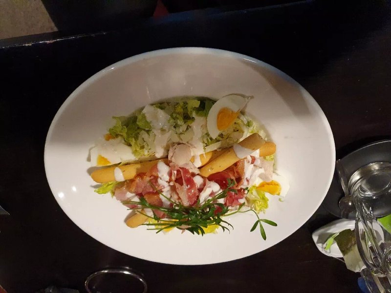 Bar Bistro DuCo Oss by Fletcher