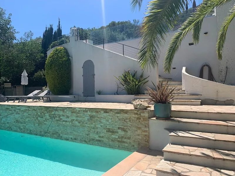 Charming villa with swimming pool