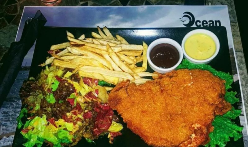 OCEAN Cafe Bar & Restaurant
