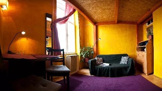 Flow hostel