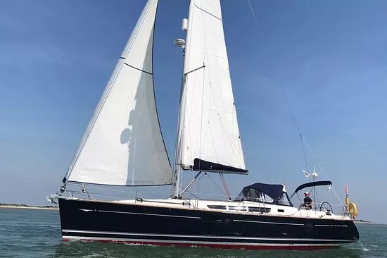 White Storm Yacht Charter