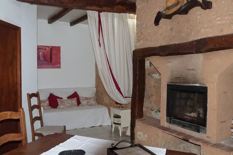 Elegant house - Gites of Roussille