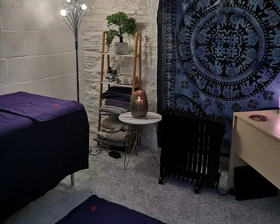Dwnia Holistic Therapies