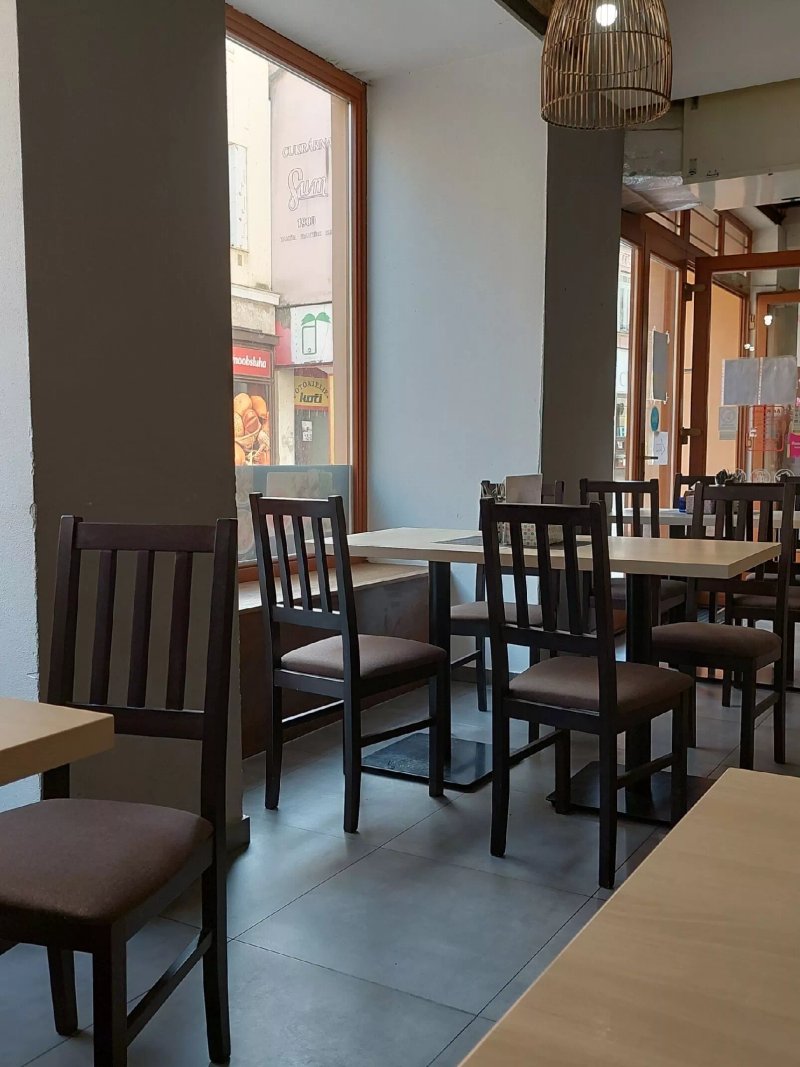 Ankhang Bistro A Sushi Prerov