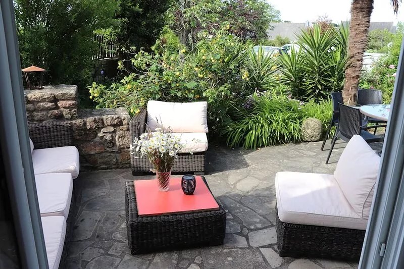 Maison de Vacances sur Jardin Pret du Golfe et Océan