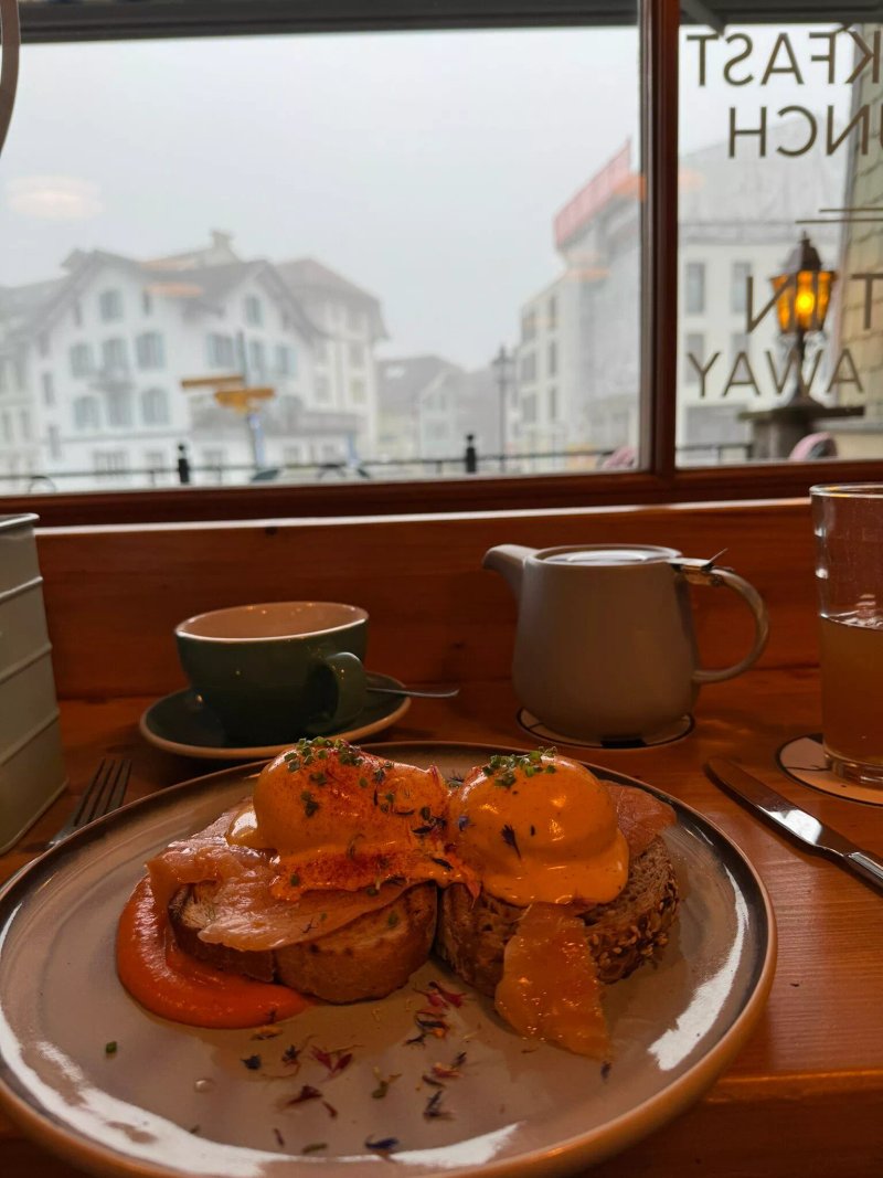 The Aarburg Cafe