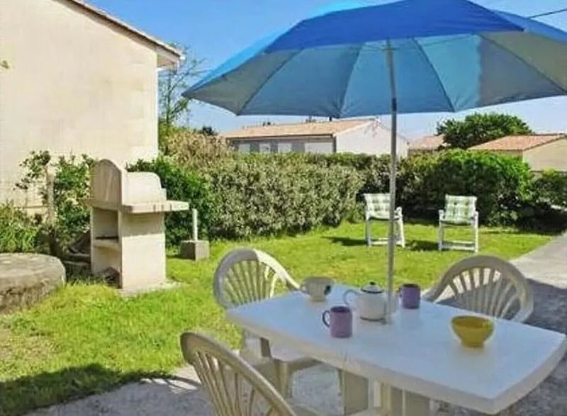 Serene holidays in Soulac sur Mer