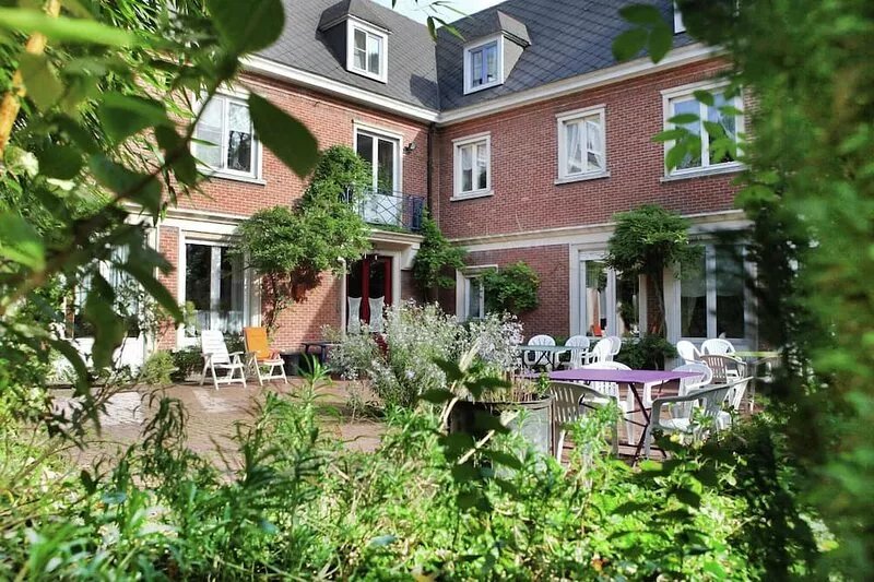 Comfortable Mansion in Doomkerke near Forest