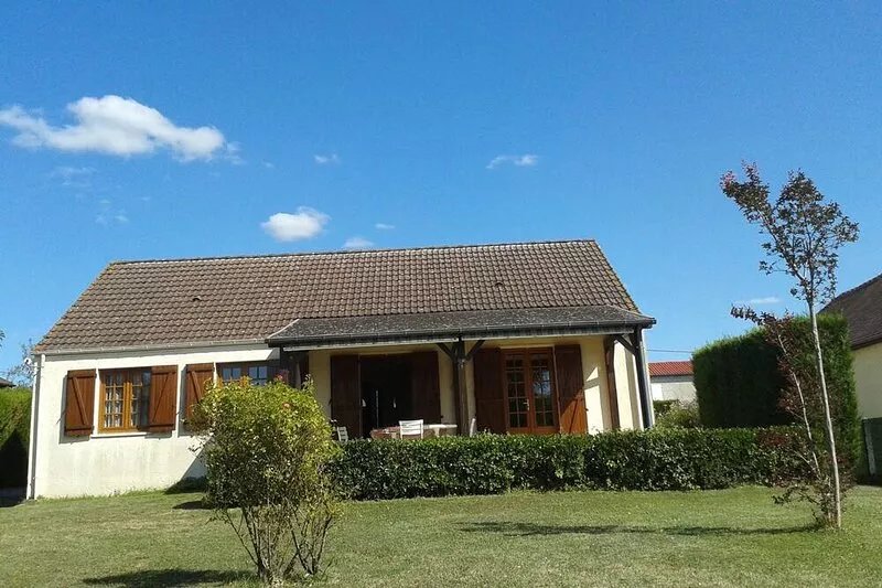 House in a quiet Cher Valley in MONTRICHARD