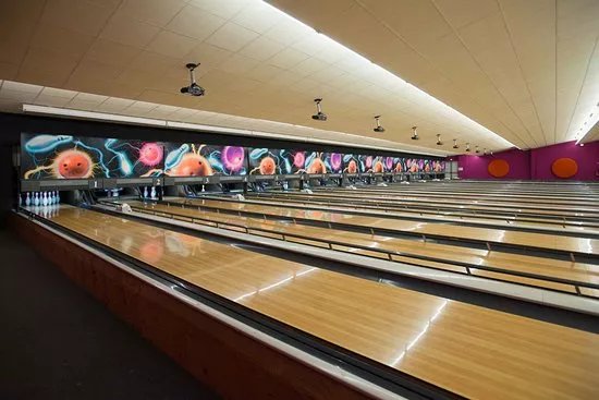 Bowl Center