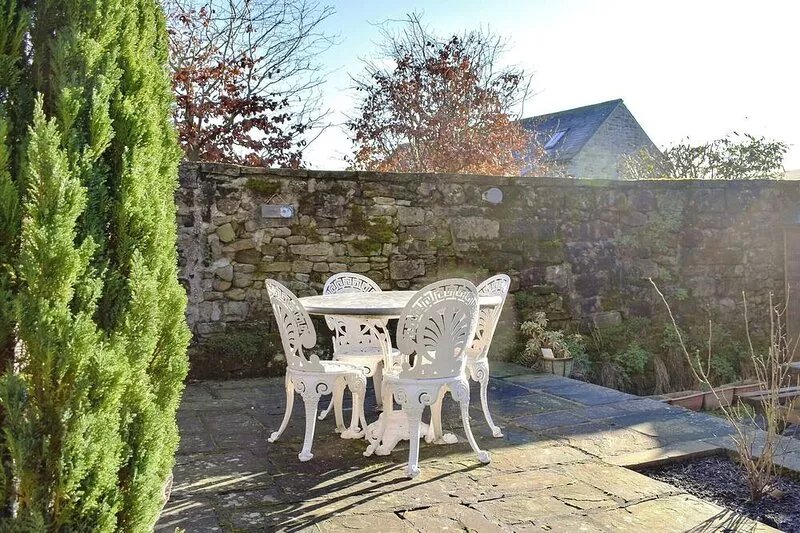 2 bedroom accommodation in Lofthouse, near Harrogate