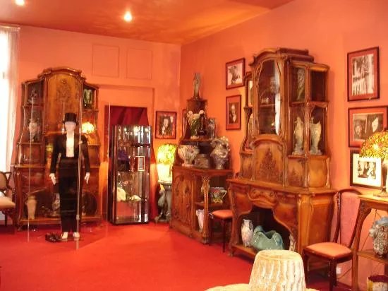 Musee Art Nouveau Collection 1900 - Maxim's