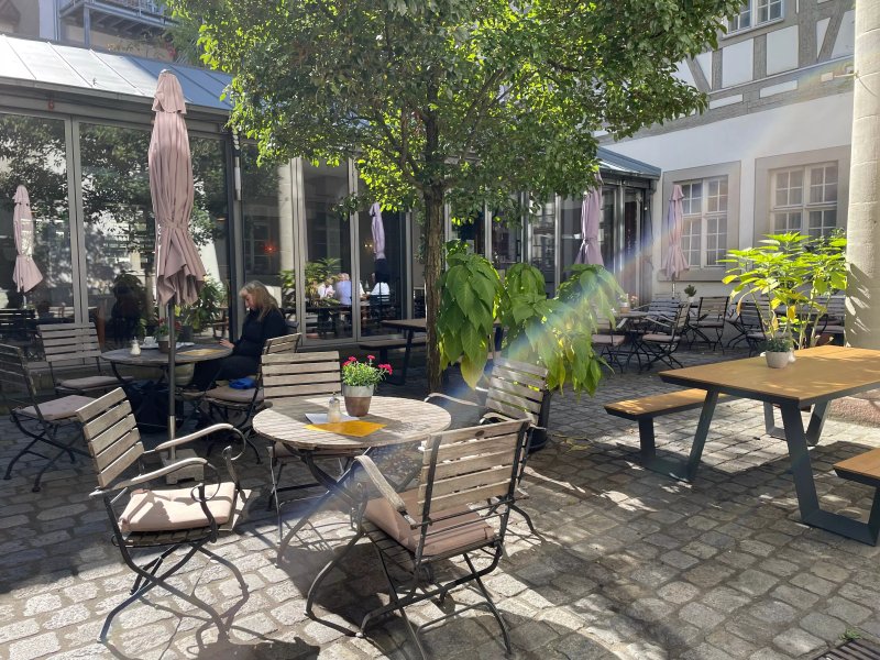Cafe Palais Schrottenberg