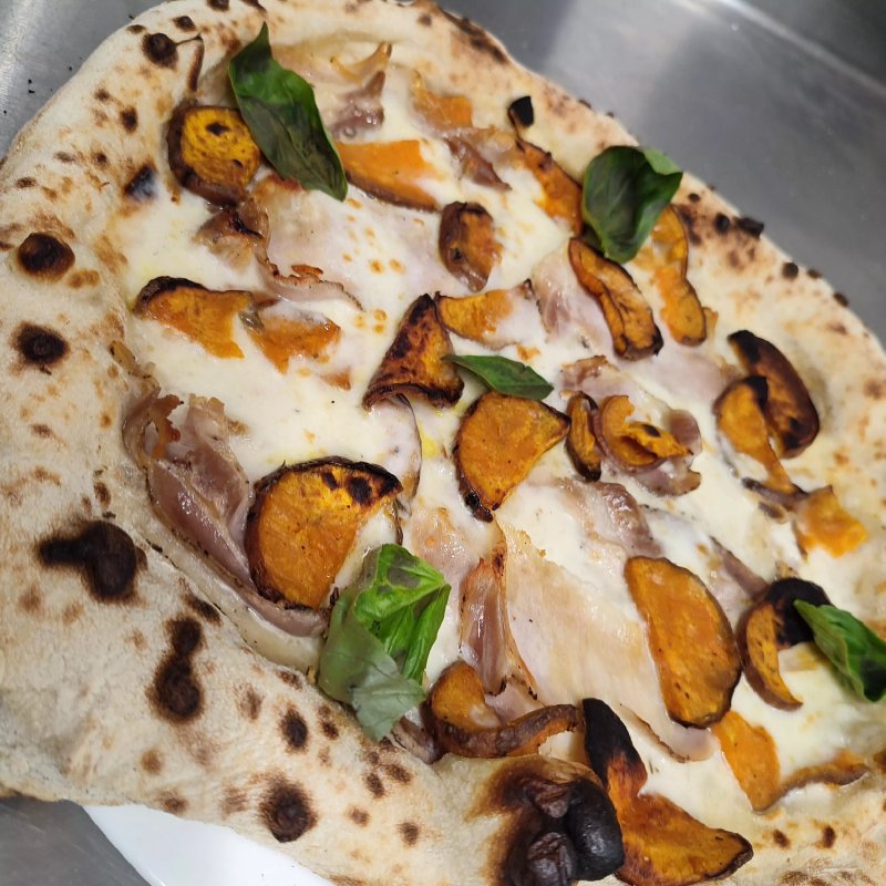 Ghatas Pizzeria Napoletana