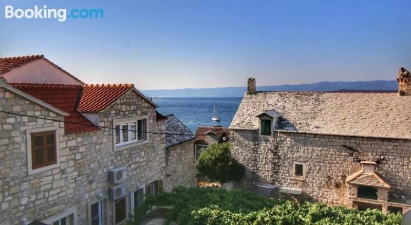 Guesthouse Sea Breeze Bol