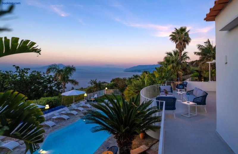Villa Capri Blue Luxury (Le Tre Monelle)