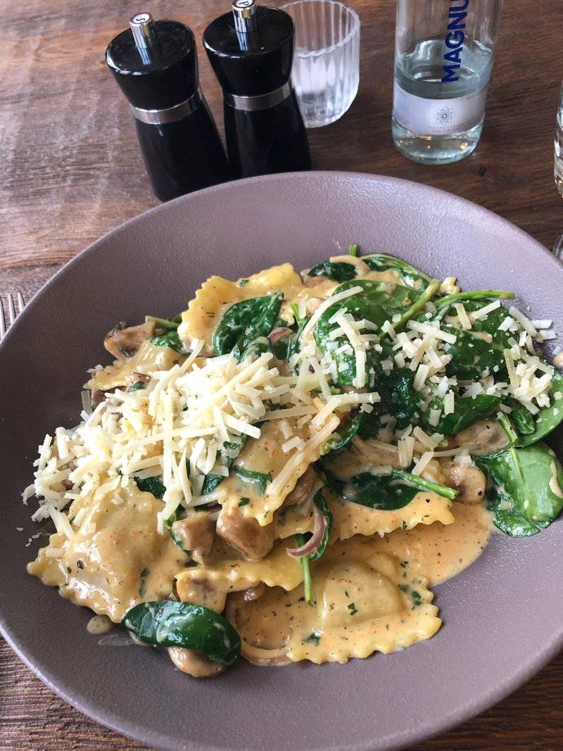 Jannings Pizza & Pasta