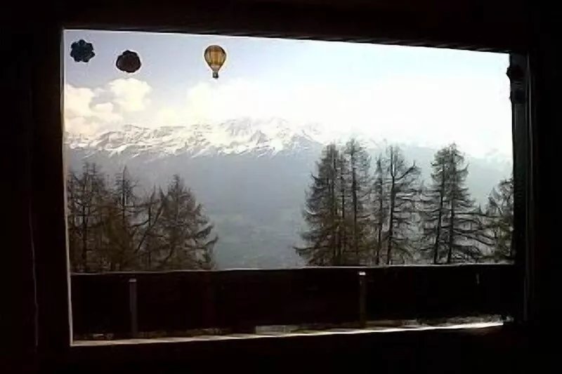Large 150m2 Apt With Pool, Games Room, Panoramic Rhone Valley & Matterhorn Views