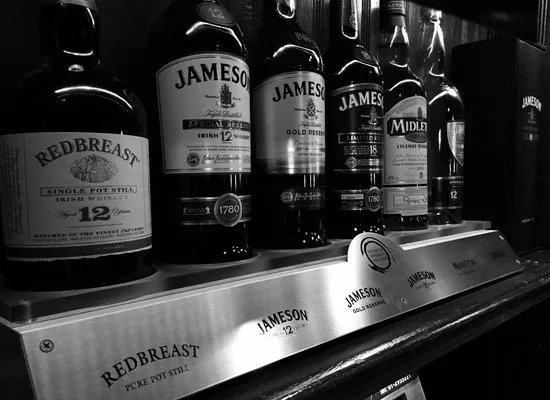 The Woodman Bar