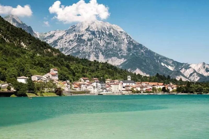 Apartment Albergo Diffuso - Cjasa Ustin  in Barcis Lake, Dolomites - 4 persons,