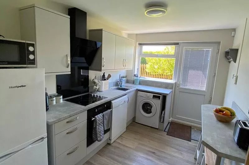 Cosy dog friendly self contained Annexe ,  near Cheltenham & Cotswolds