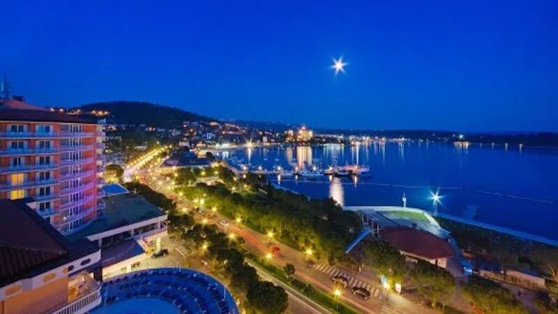 Elea - Boutique Maisonette, sea view cottage just outside wonderful Piran