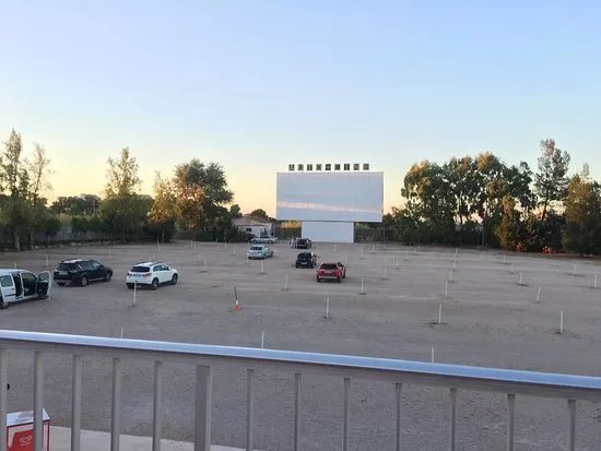 Autocine Drive In