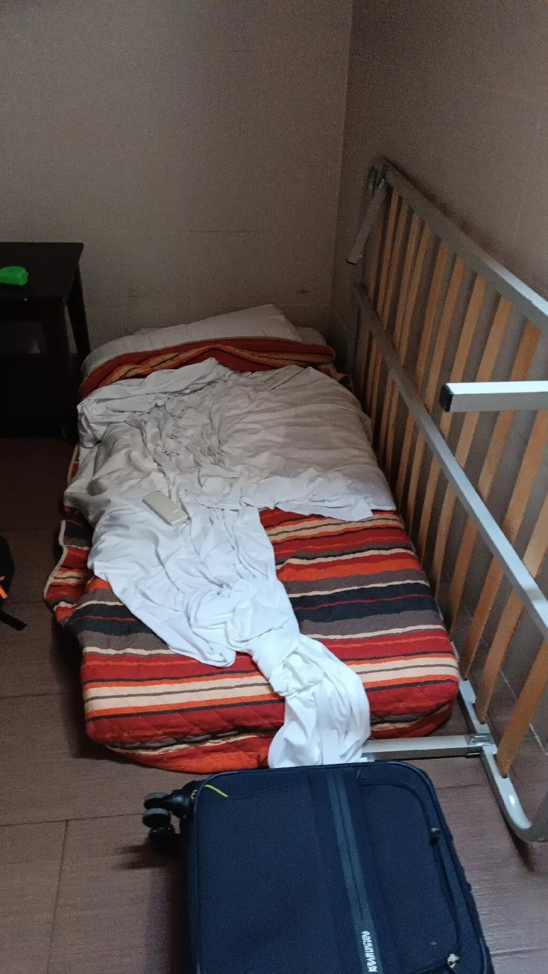 Albergue Zaragoza Hostel