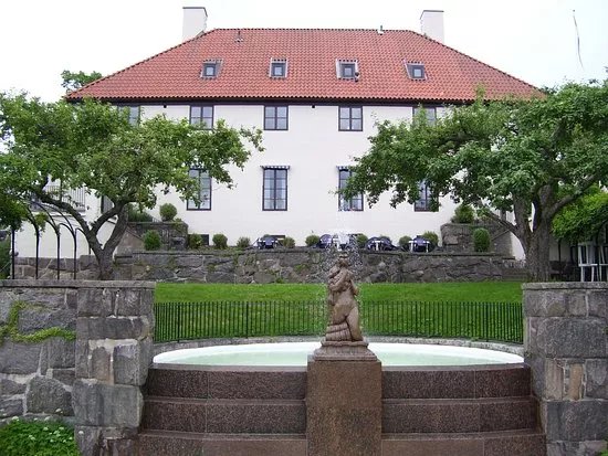 Landmarks & history