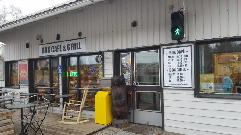 Box Cafe & Grill