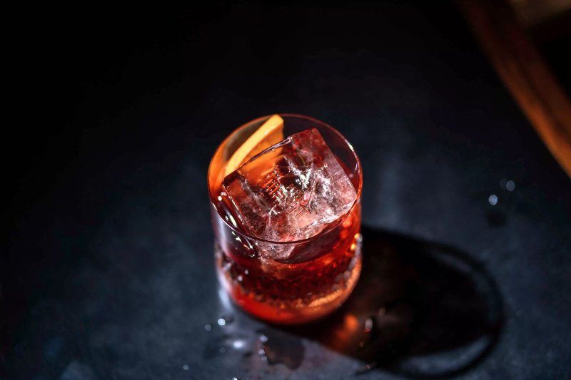 Renaissance Bar