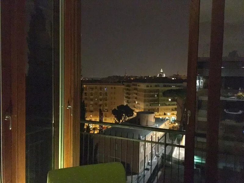 View over the St. Peter 's Basilica - Modern apartment in Rome