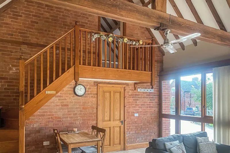 2 bedroom accommodation in Near Uttoxeter